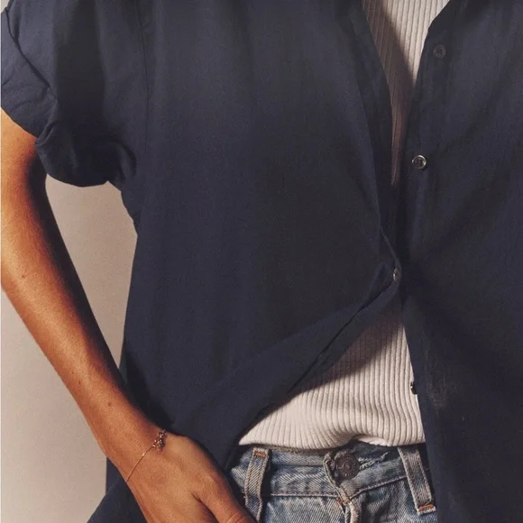 XiRENA Deep Blue Casual Button Down Shirt - Picture 3 of 7